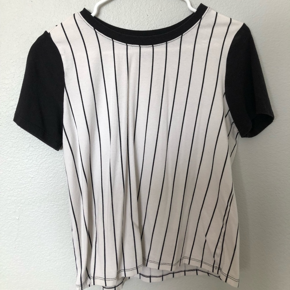 H&M short sleeve